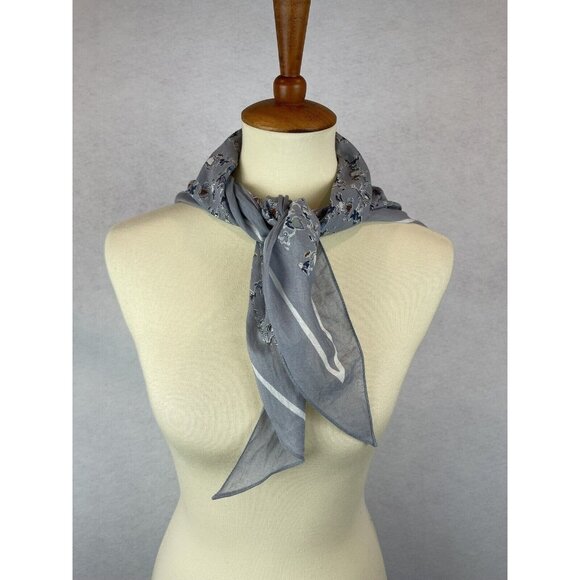 St Michael Rayon Twill Triangle Long Scarf 29"x46” Grey Polka Square Dancers - Picture 1 of 8
